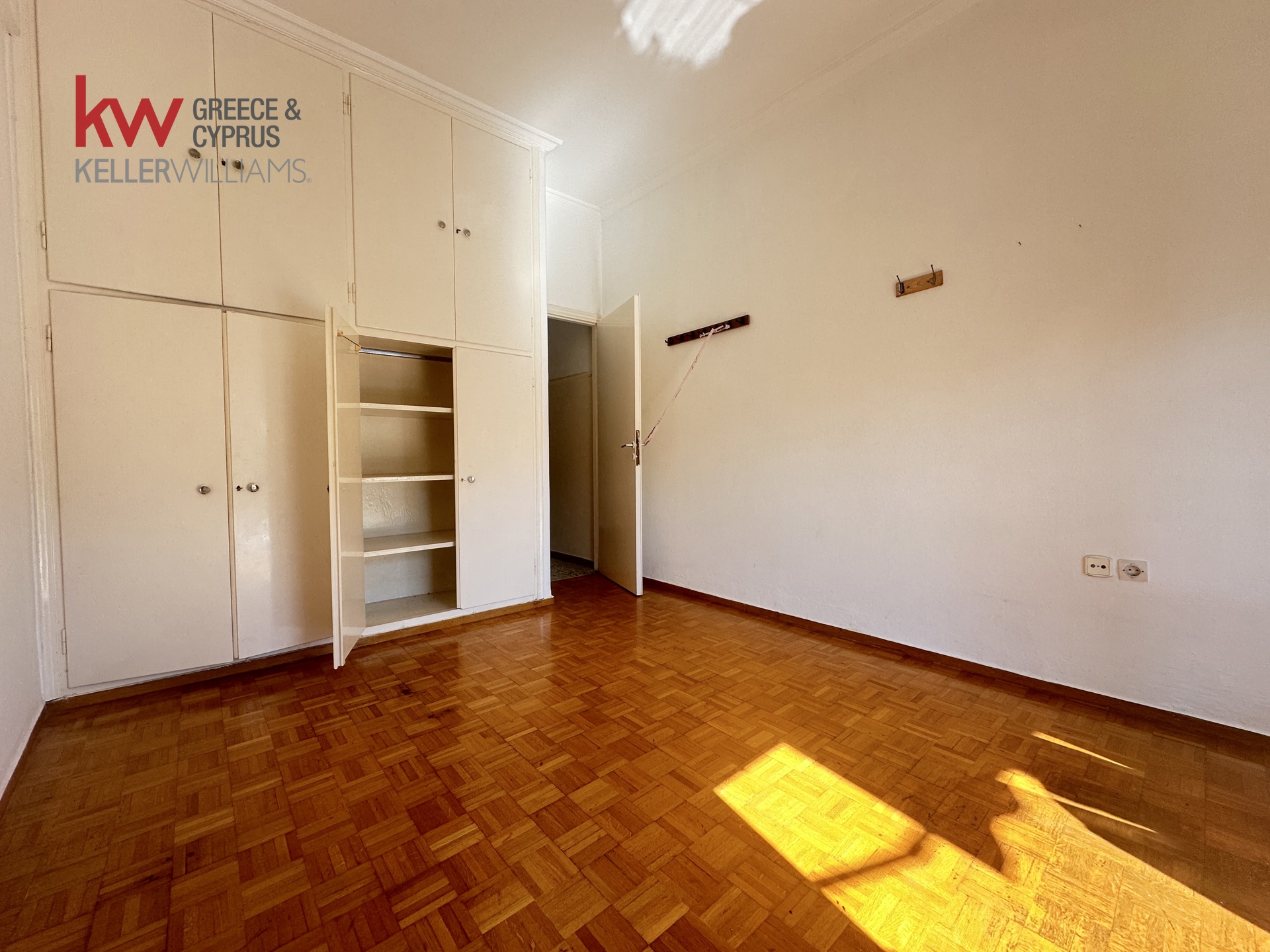 Gallery image 12