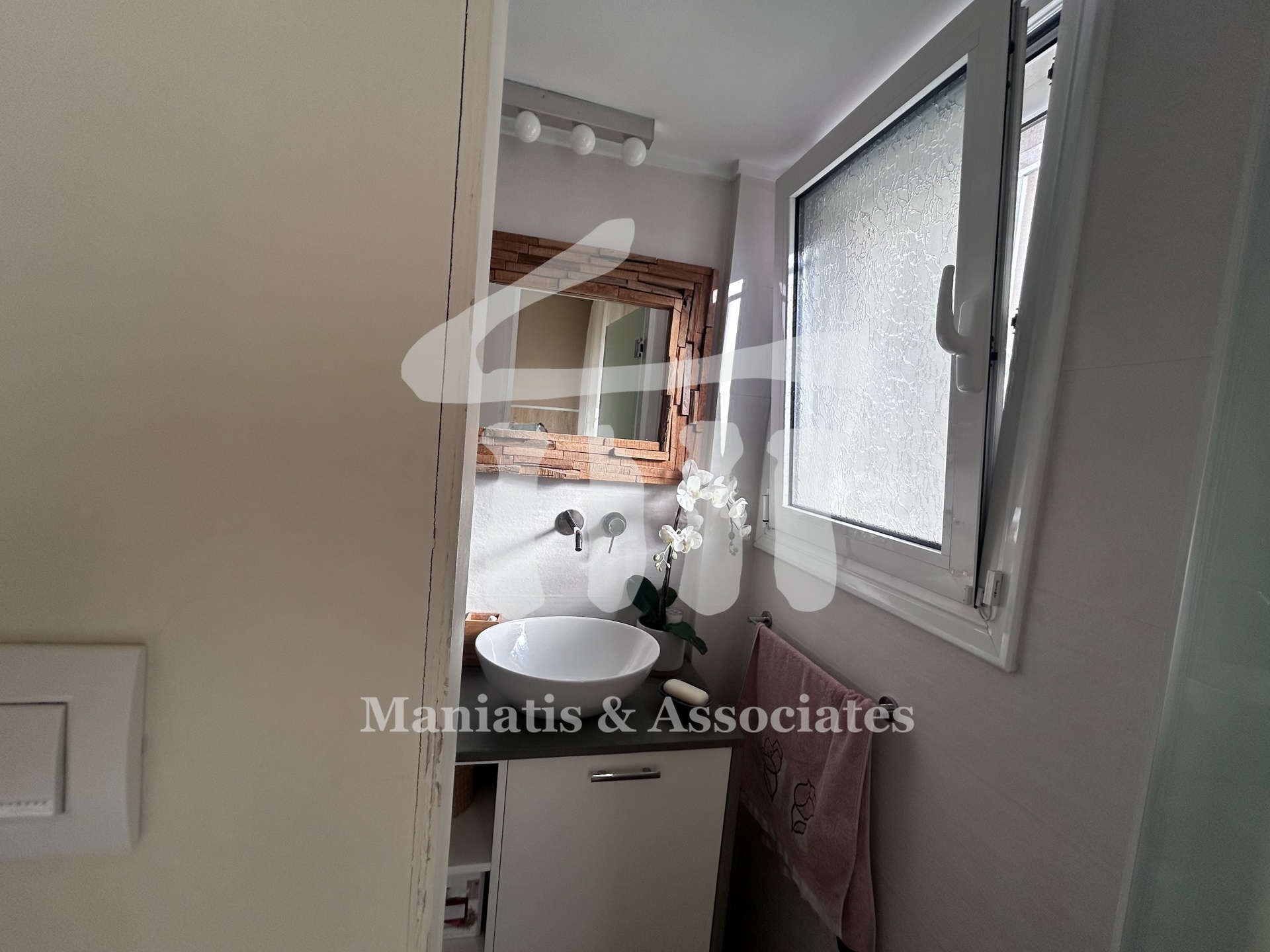 Gallery image 18