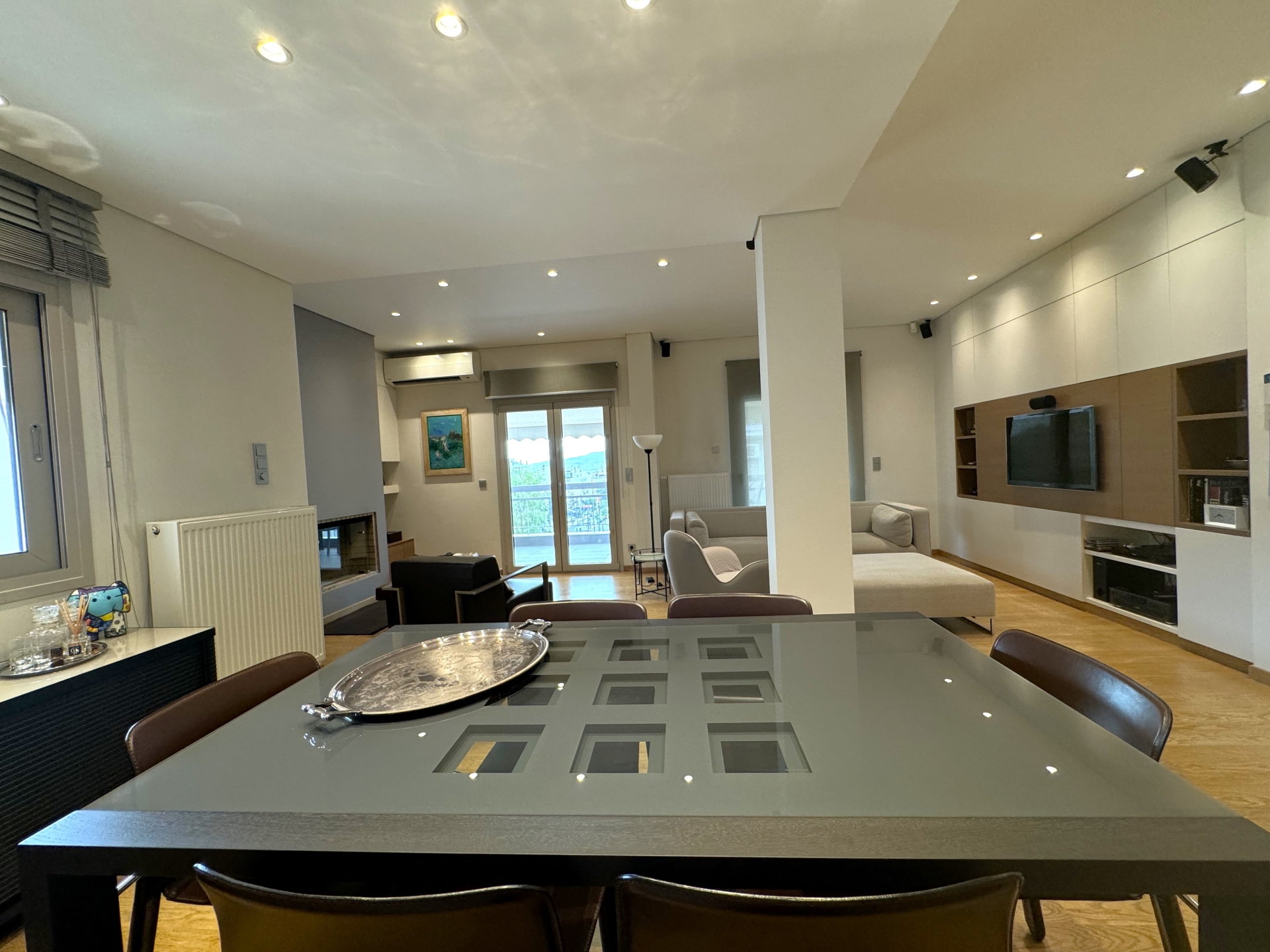 Gallery image 6
