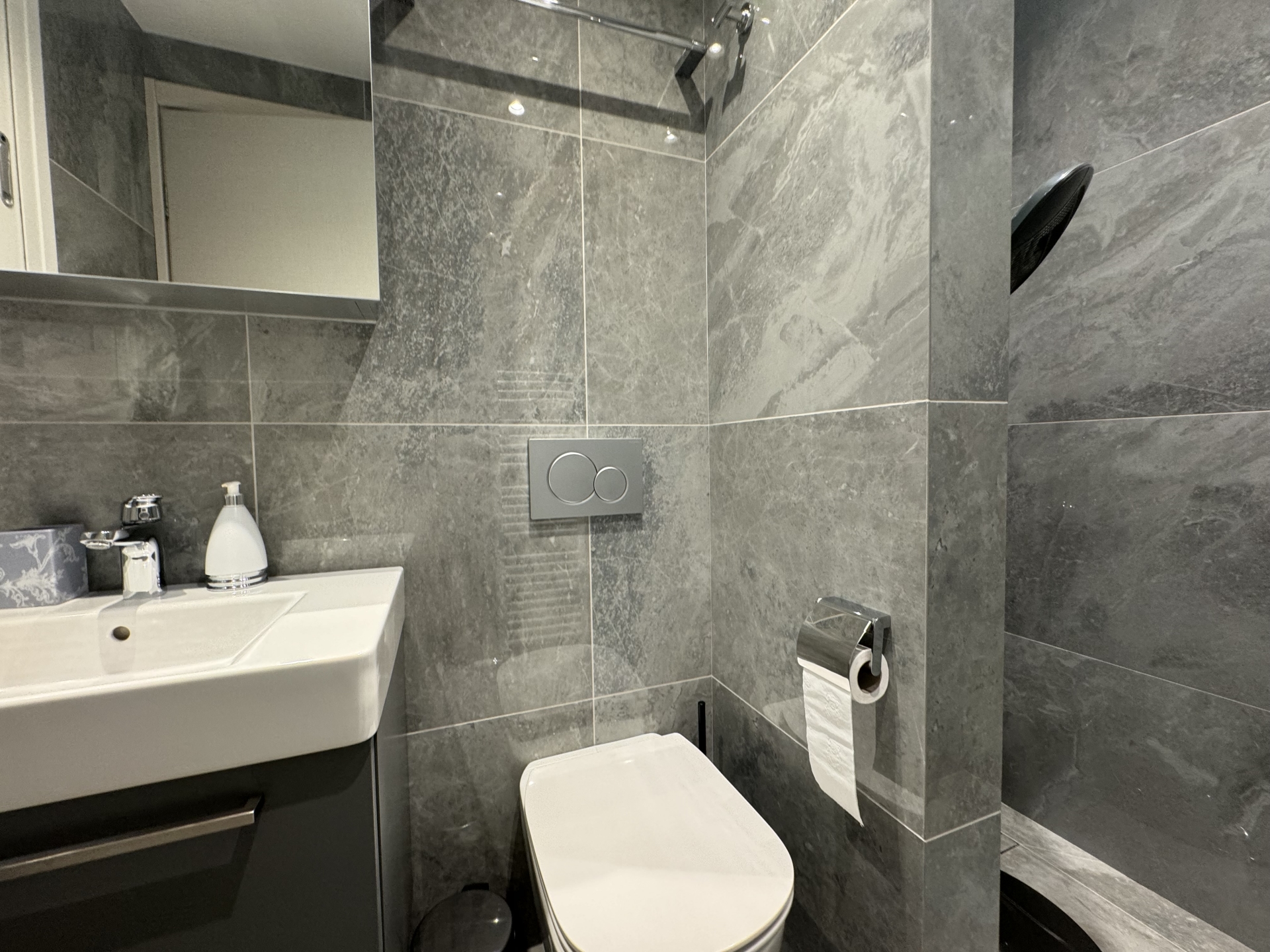 Gallery image 9