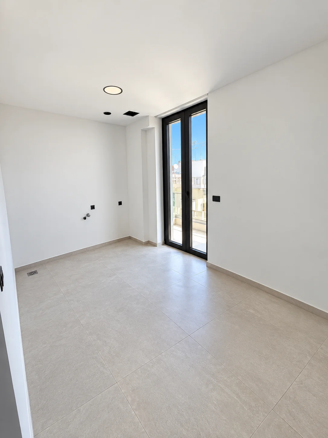 Gallery image 11
