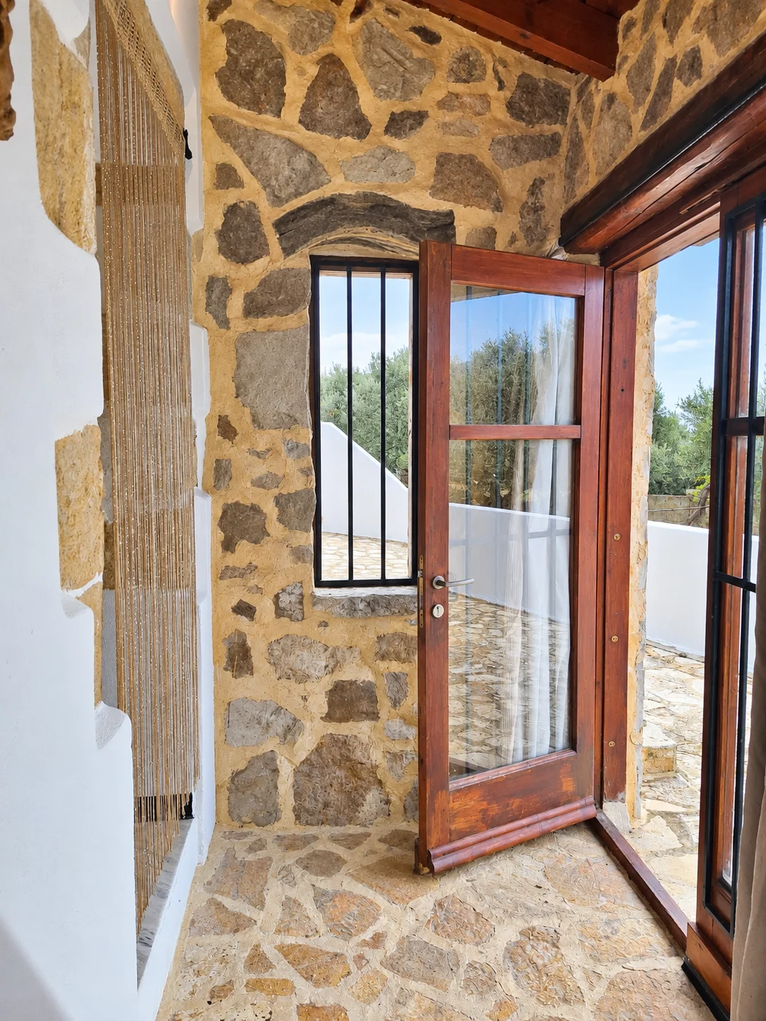Gallery image 13