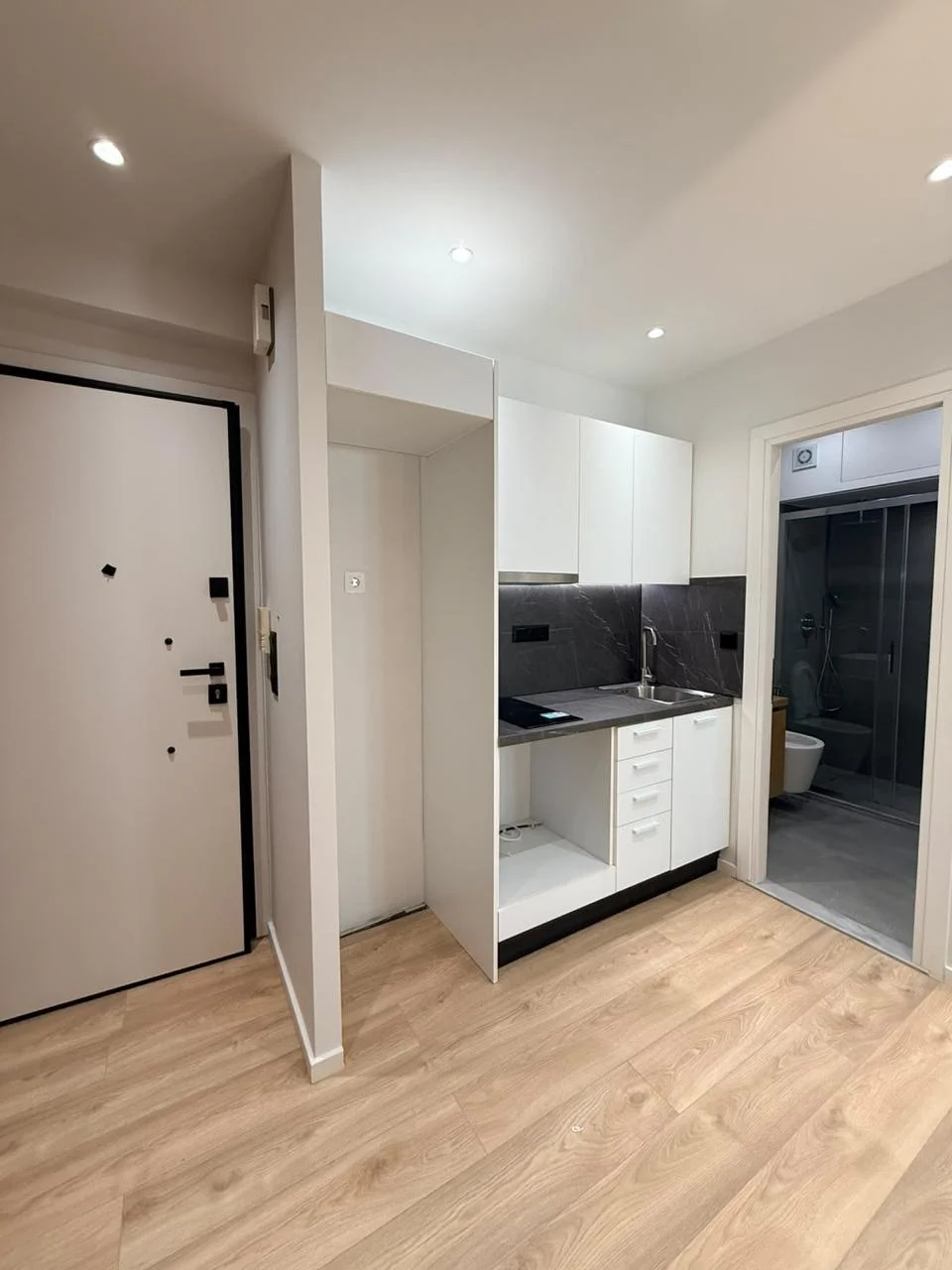 Gallery image 6
