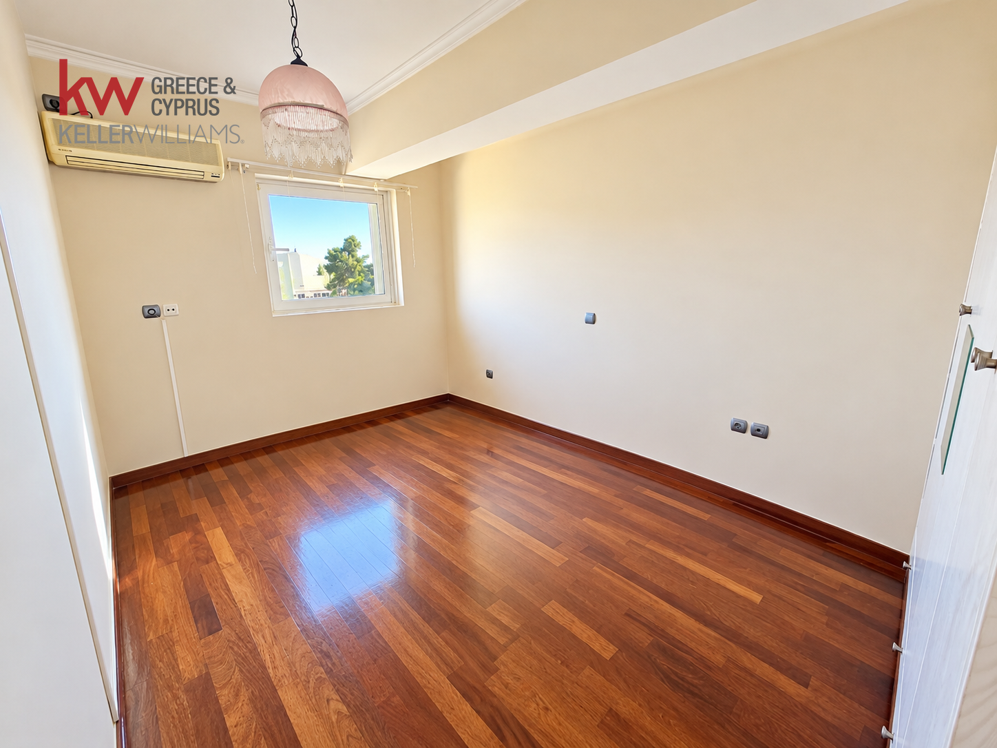 Gallery image 7