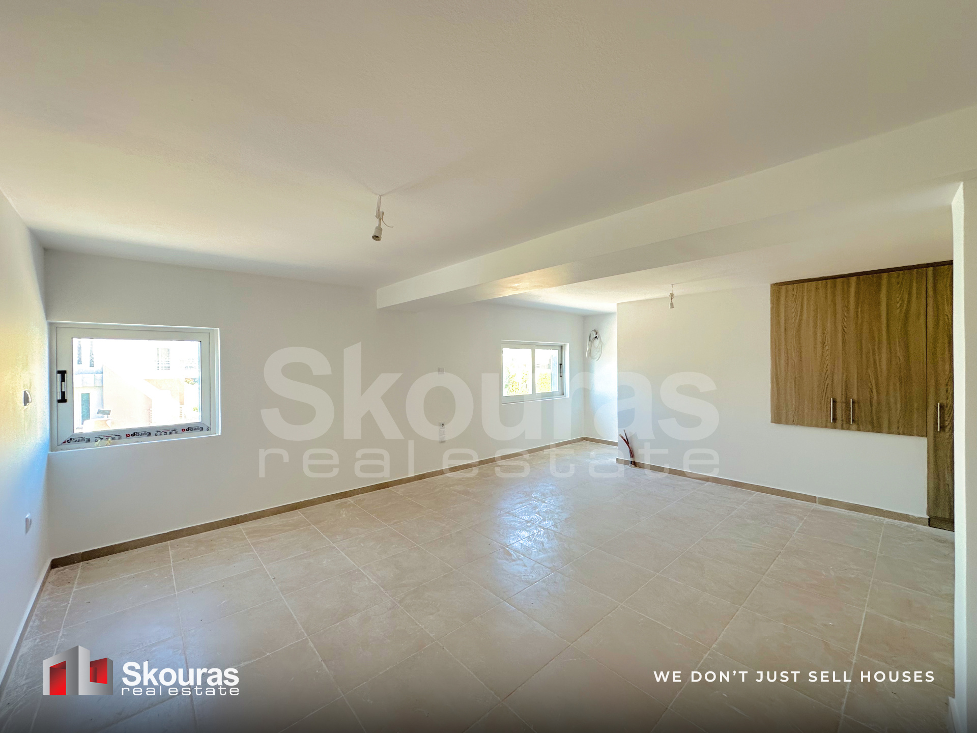 Gallery image 16