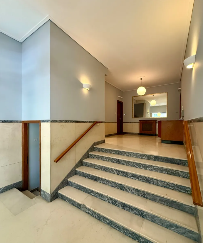 Gallery image 12