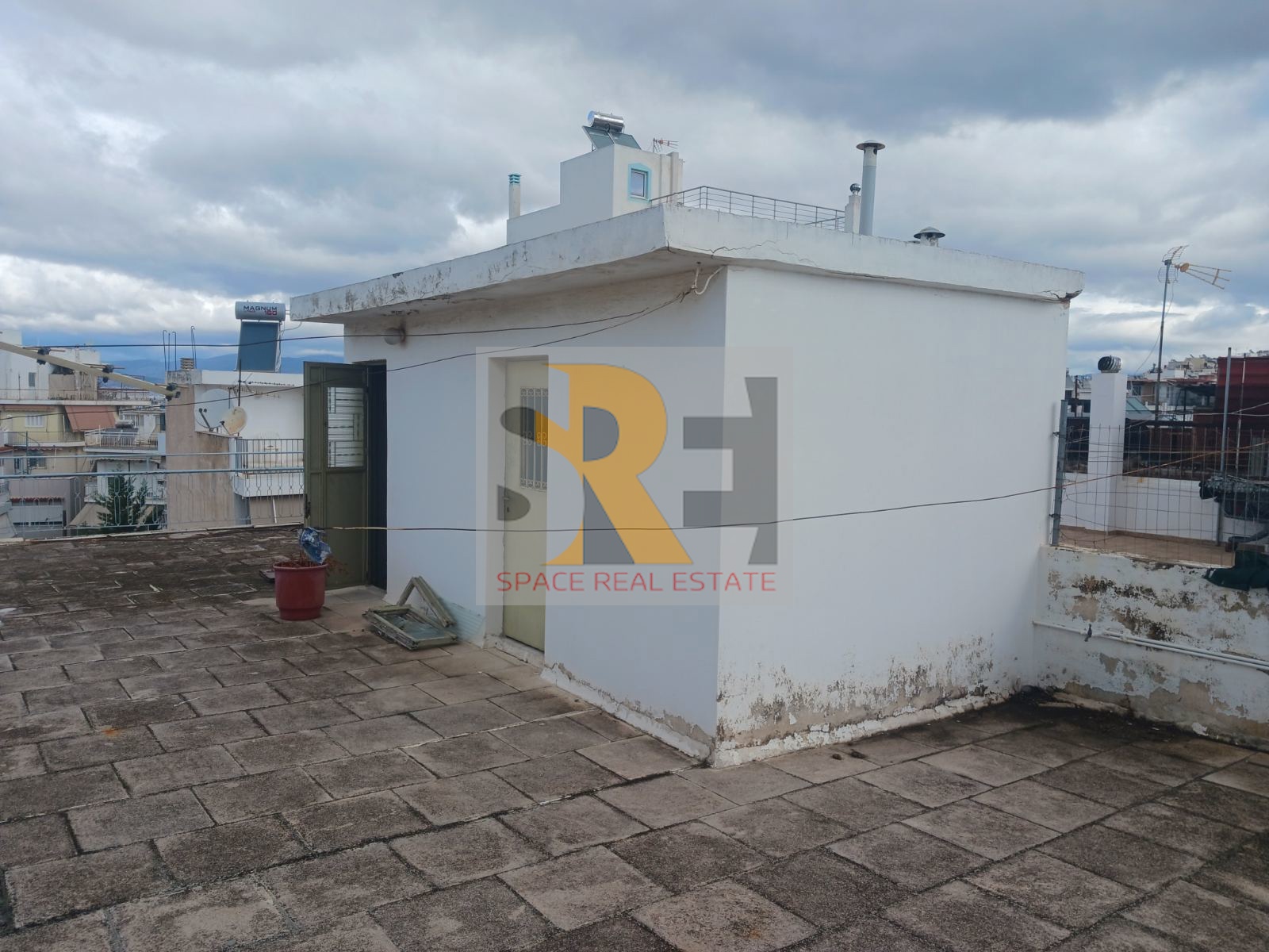 Gallery image 13