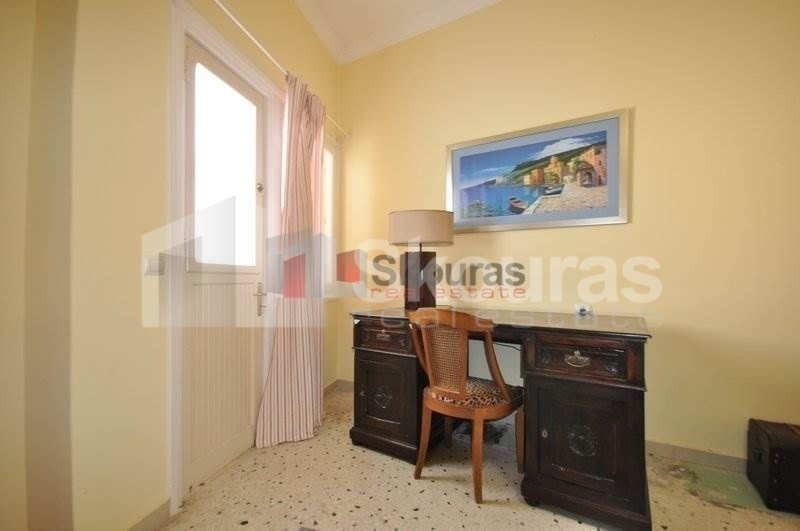 Gallery image 18