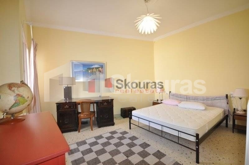 Gallery image 16