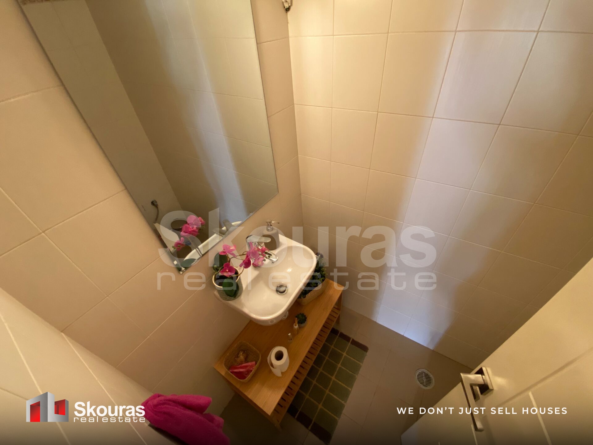 Gallery image 25
