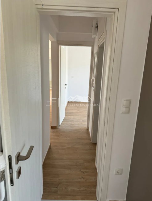 Gallery image 12