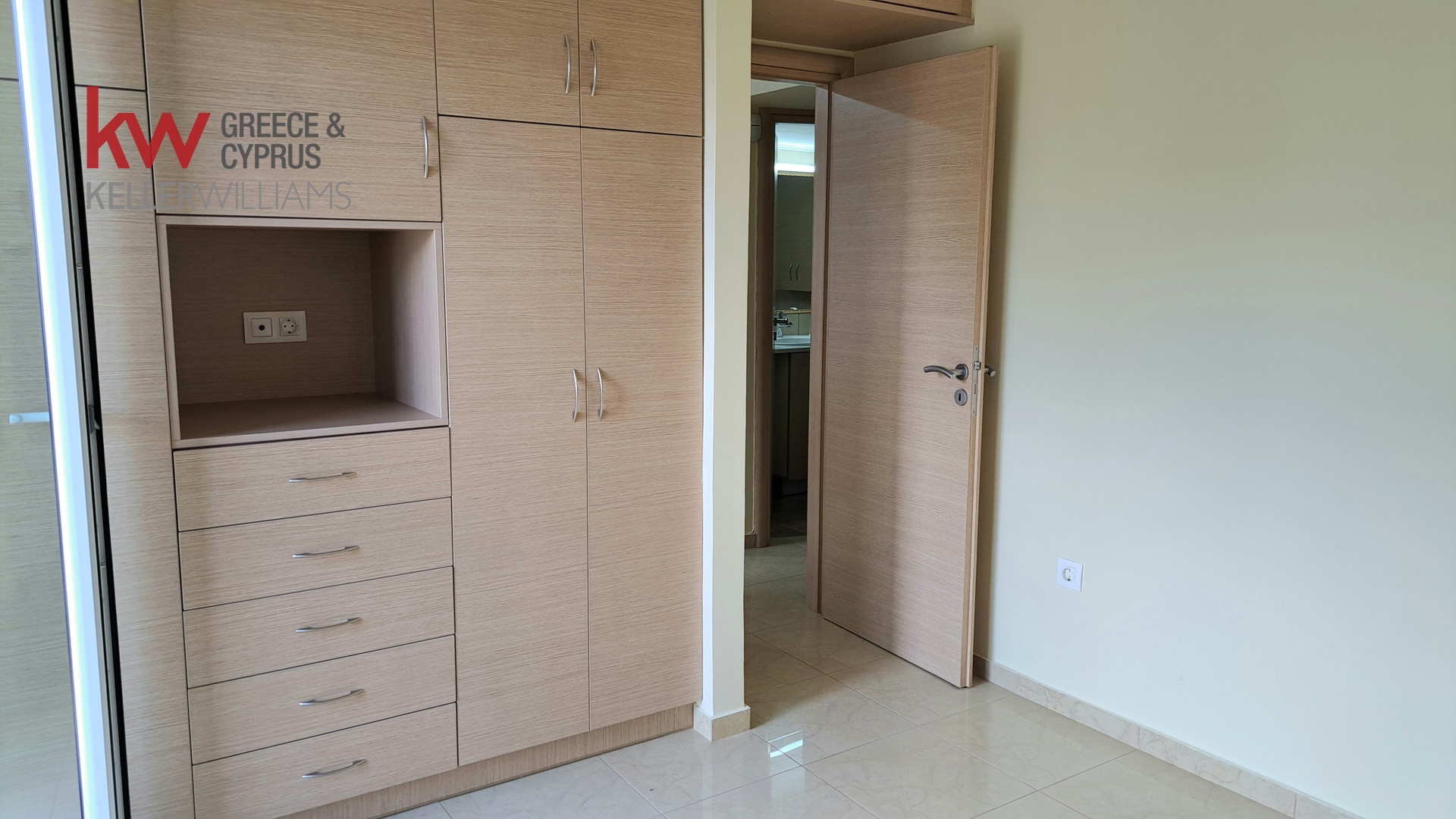 Gallery image 11