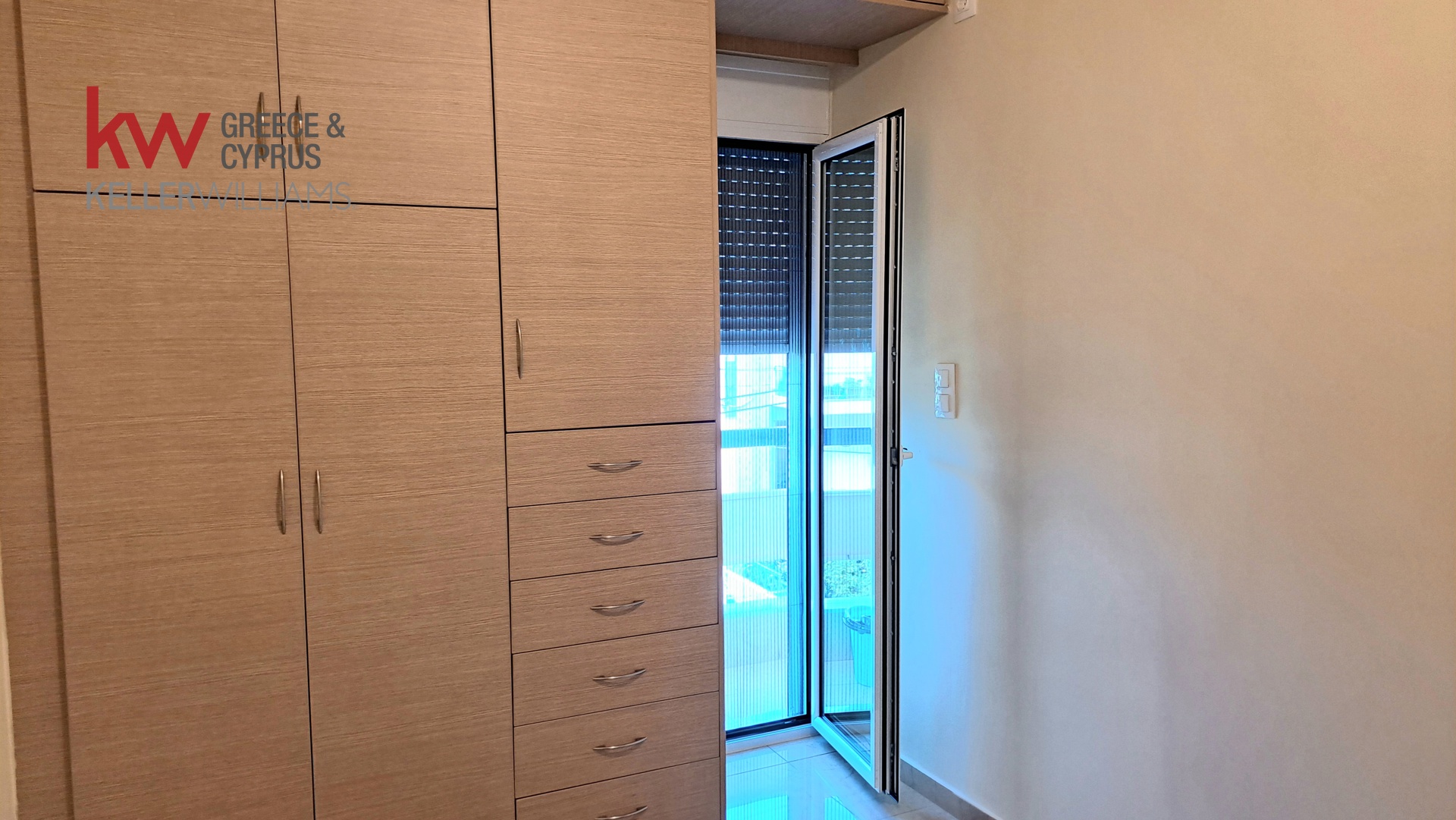 Gallery image 13
