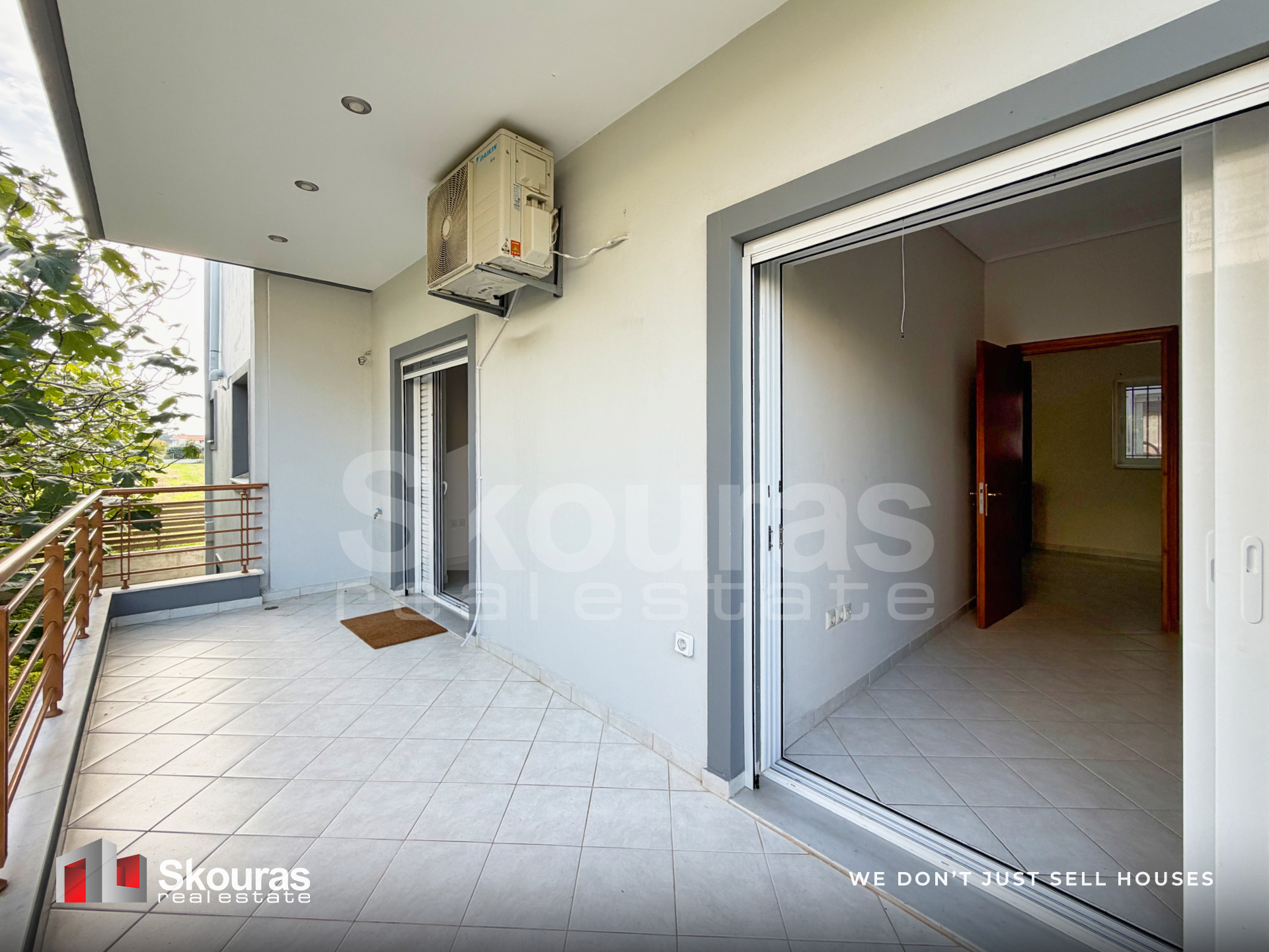 Gallery image 17