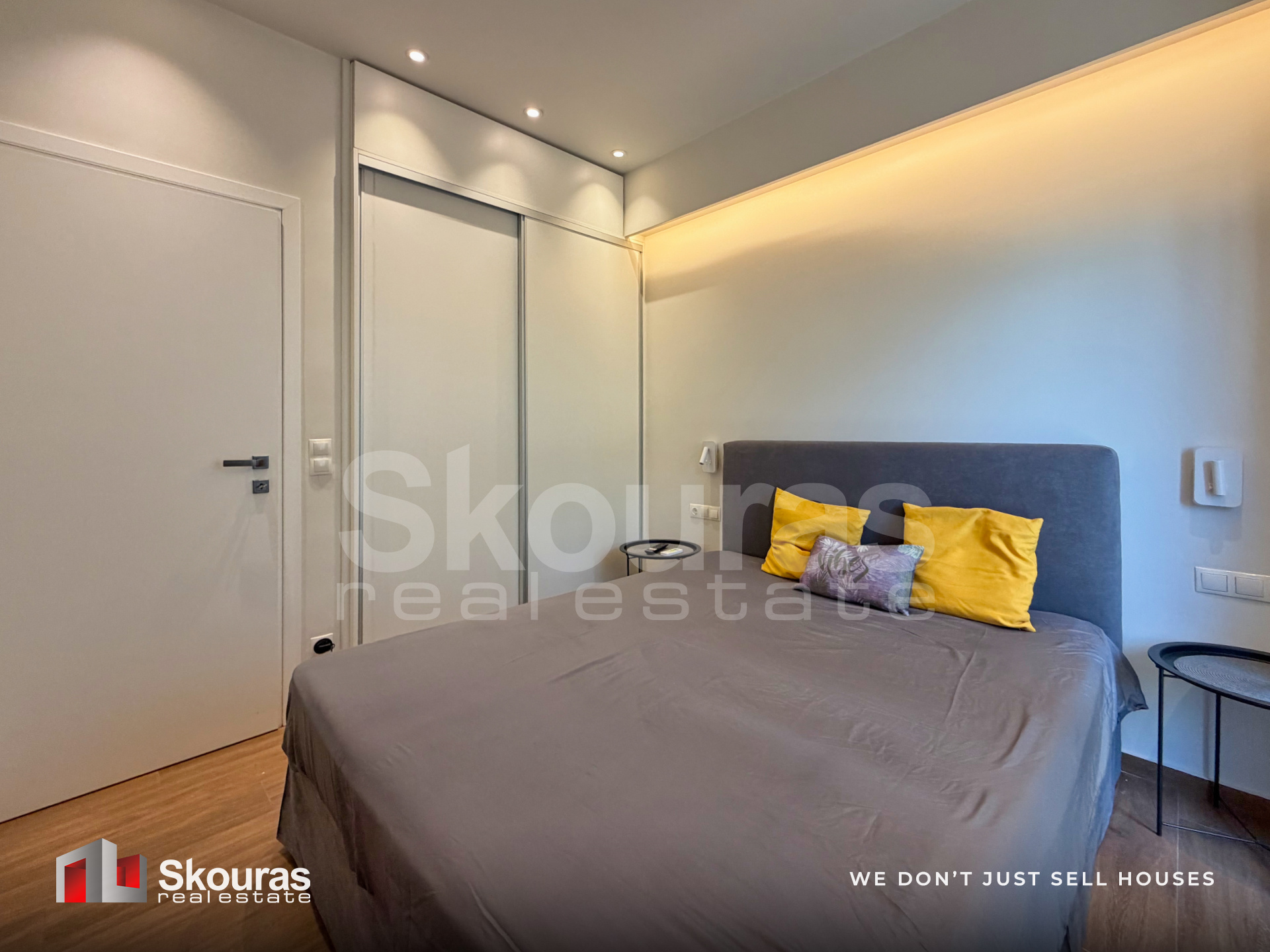 Gallery image 10