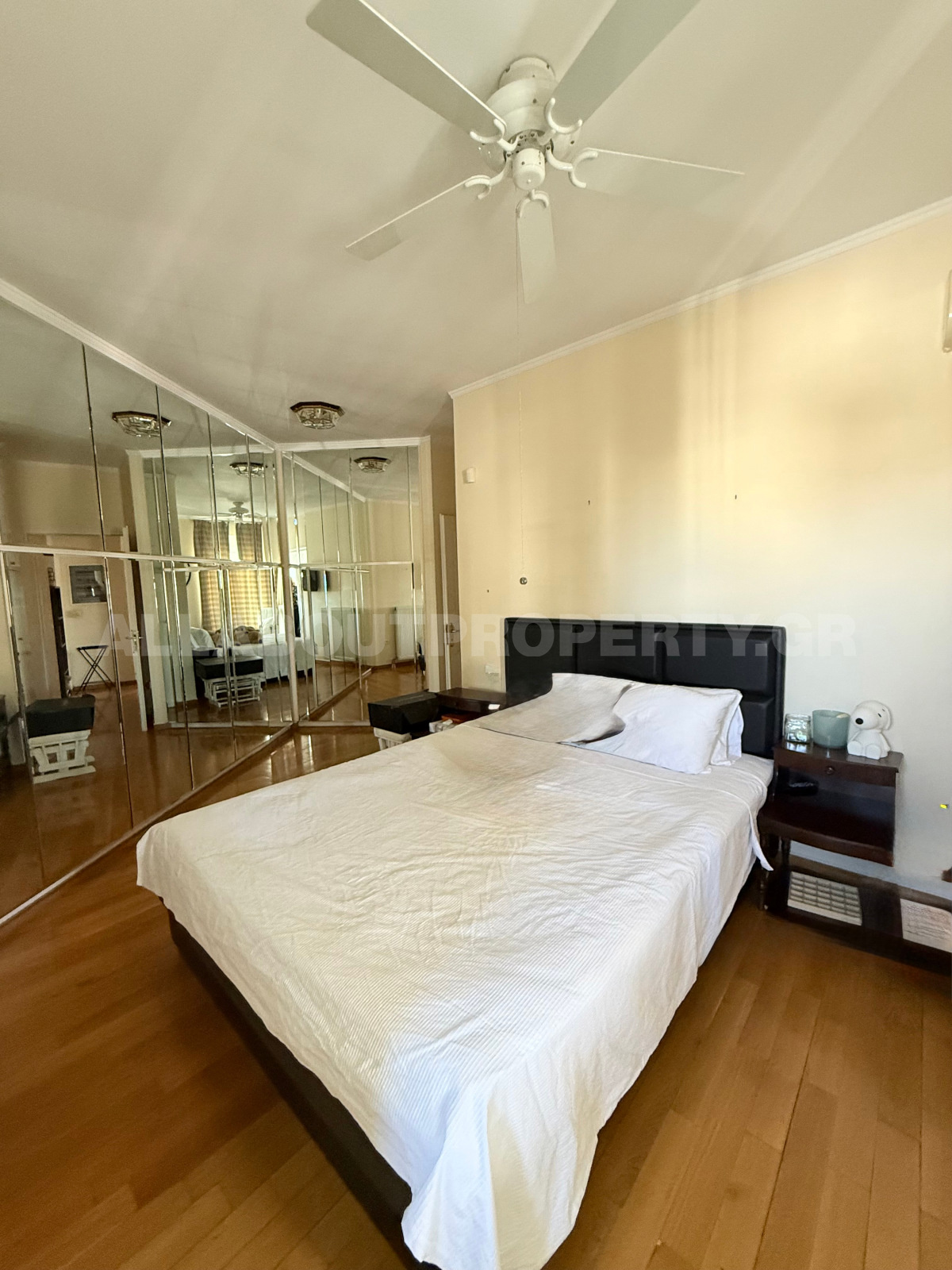 Gallery image 7
