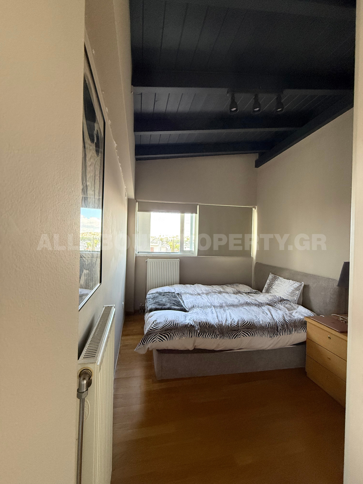 Gallery image 17