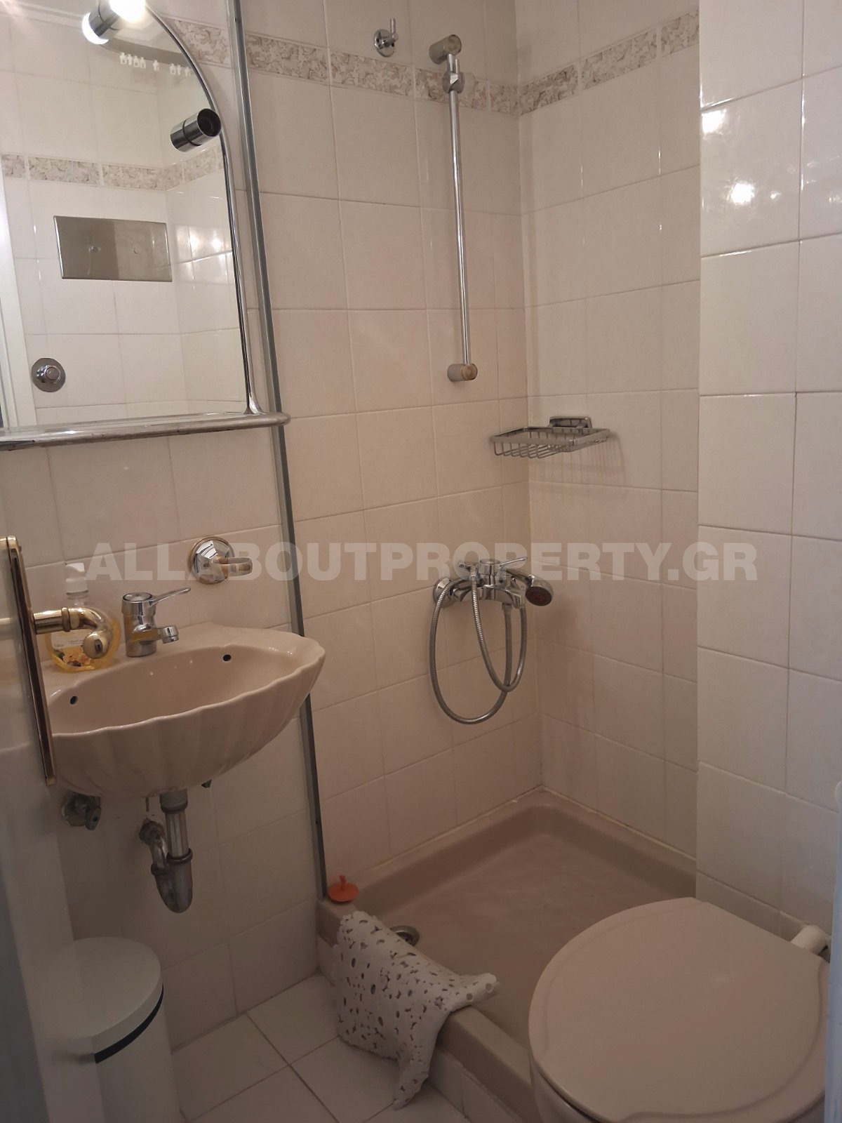 Gallery image 10