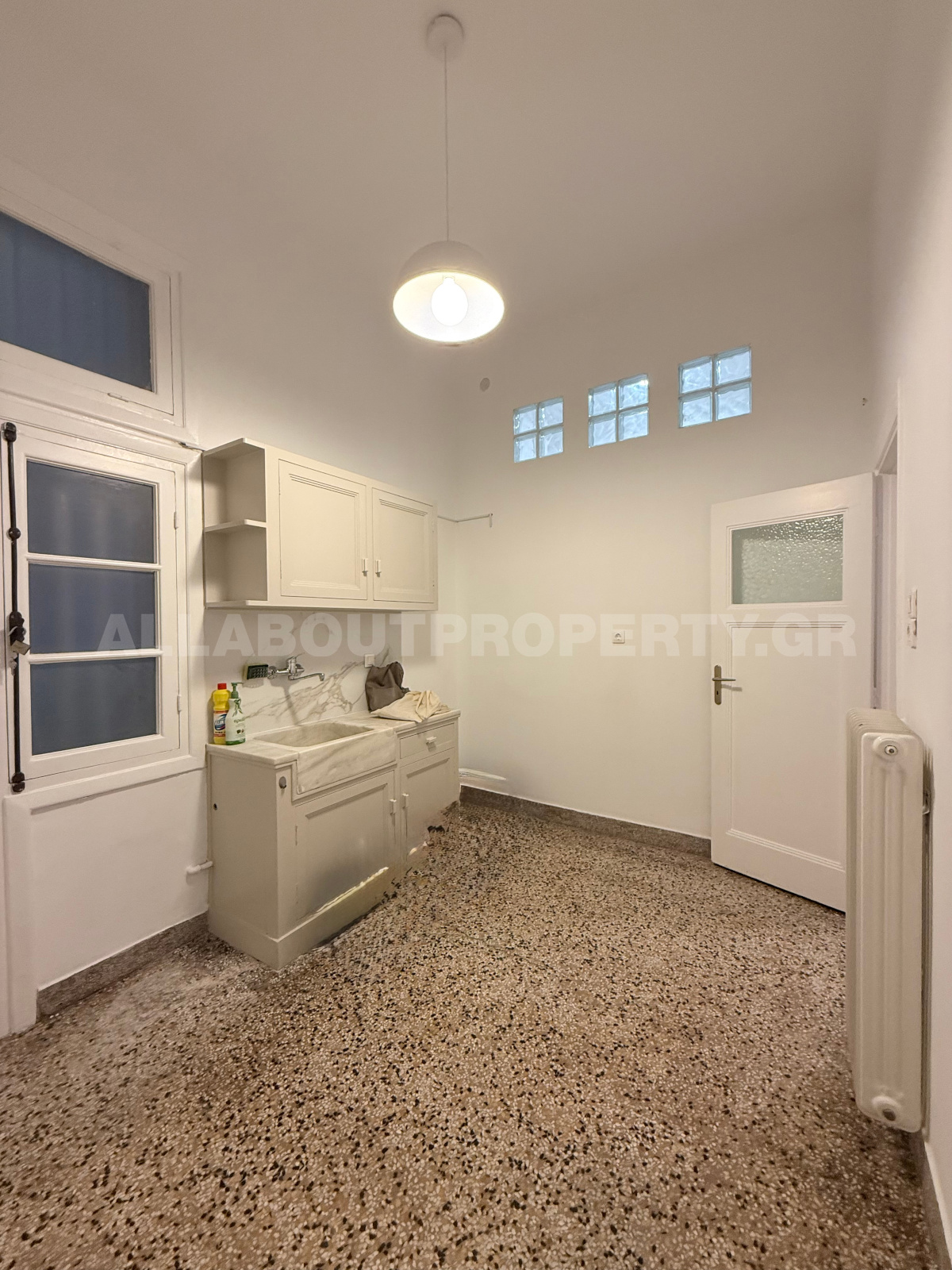 Gallery image 10