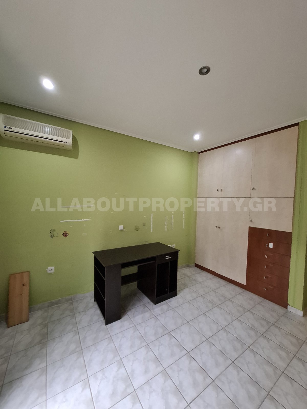 Gallery image 19