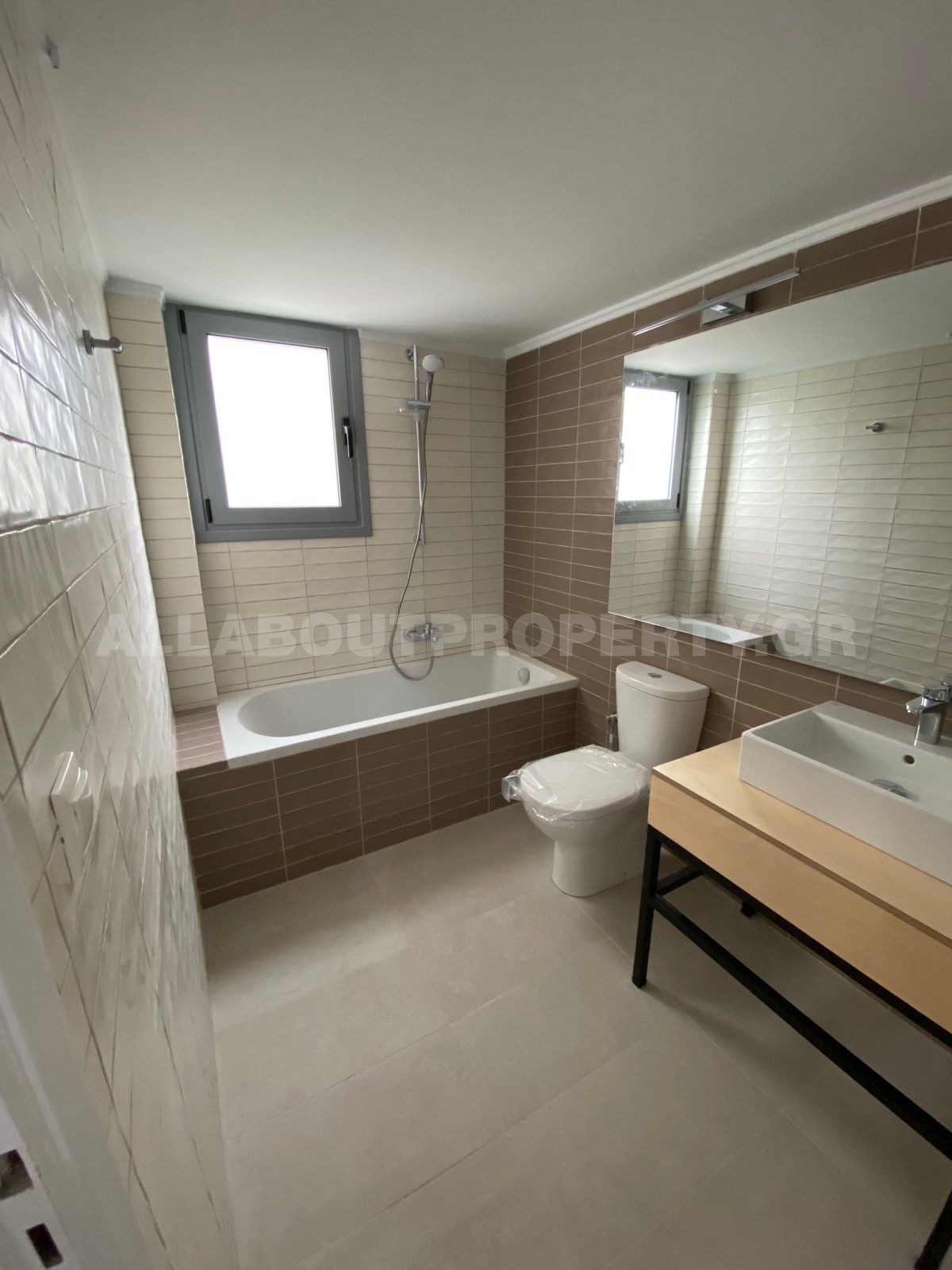 Gallery image 11