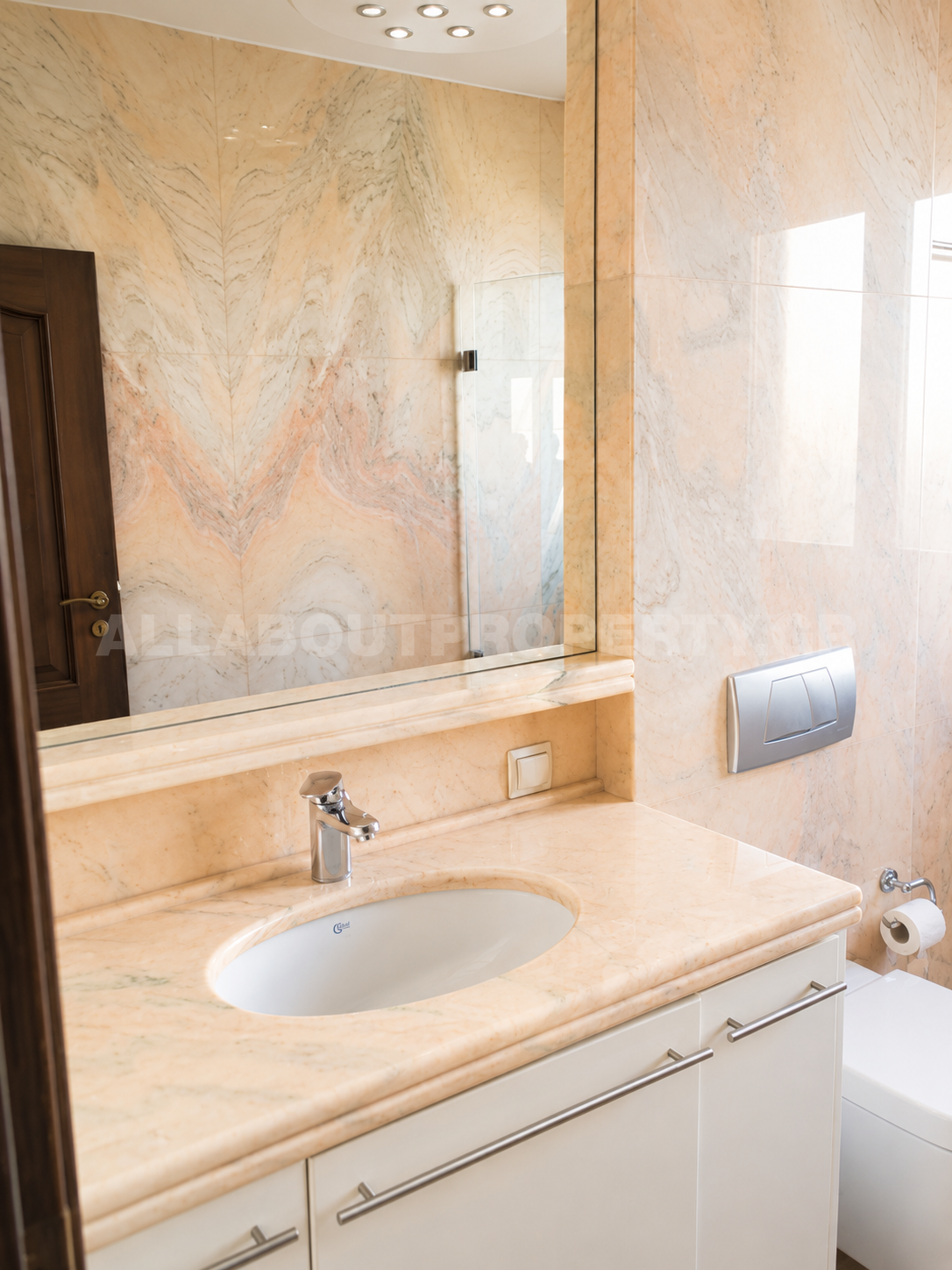 Gallery image 12