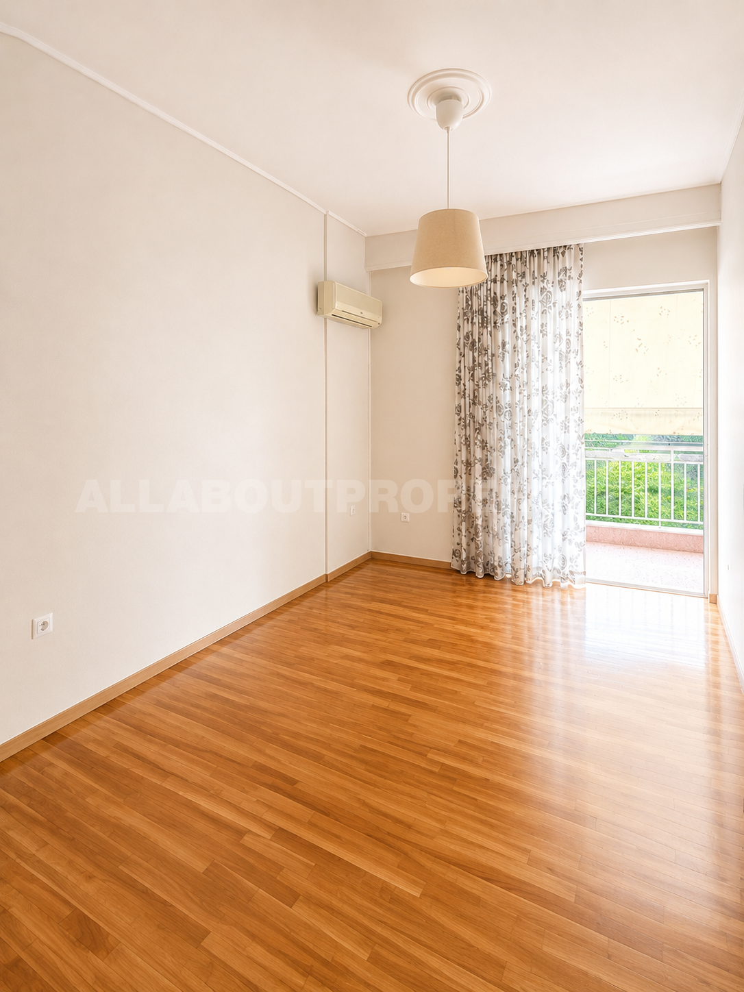 Gallery image 10