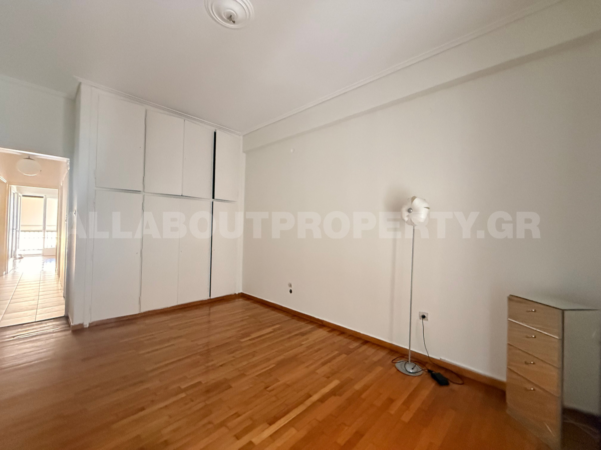 Gallery image 11