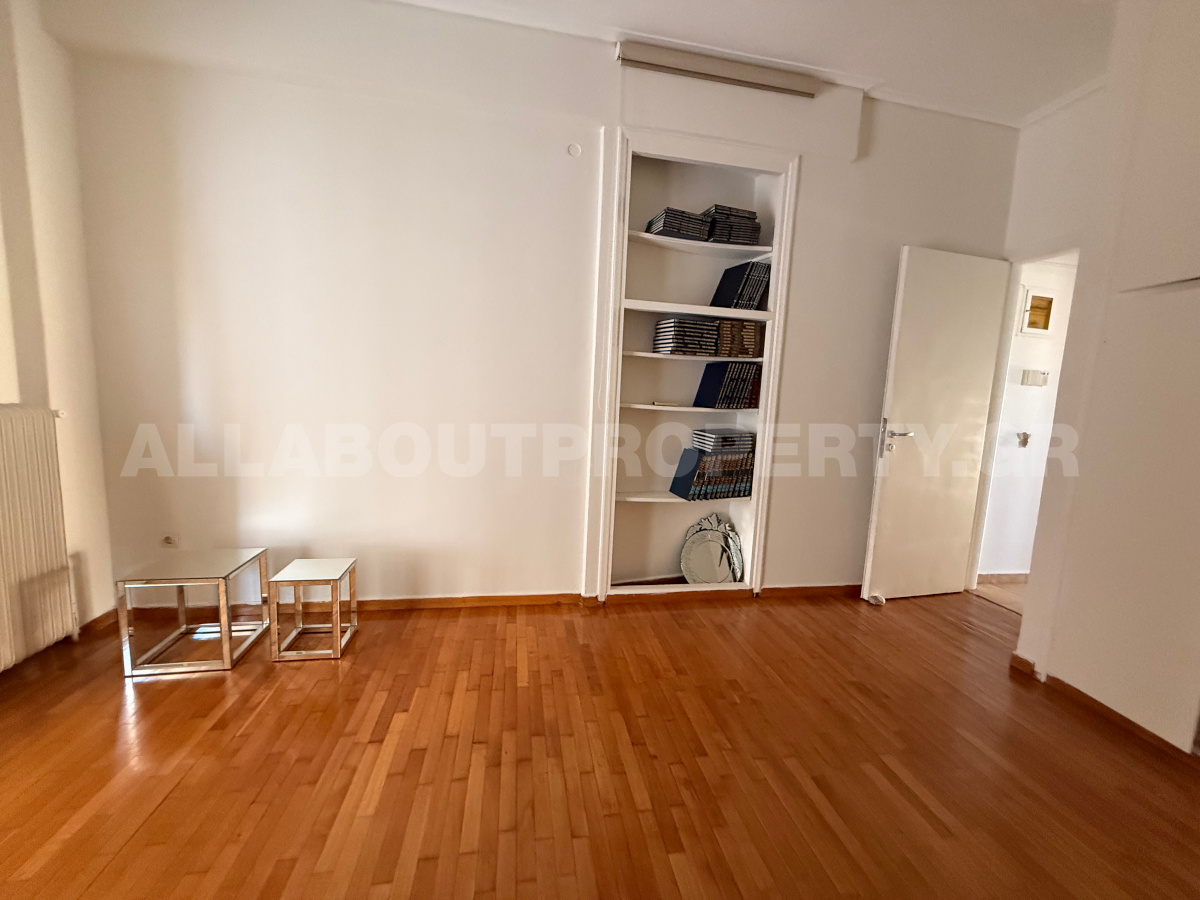 Gallery image 12