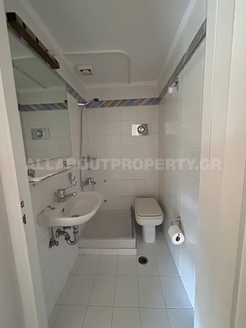 Gallery image 16