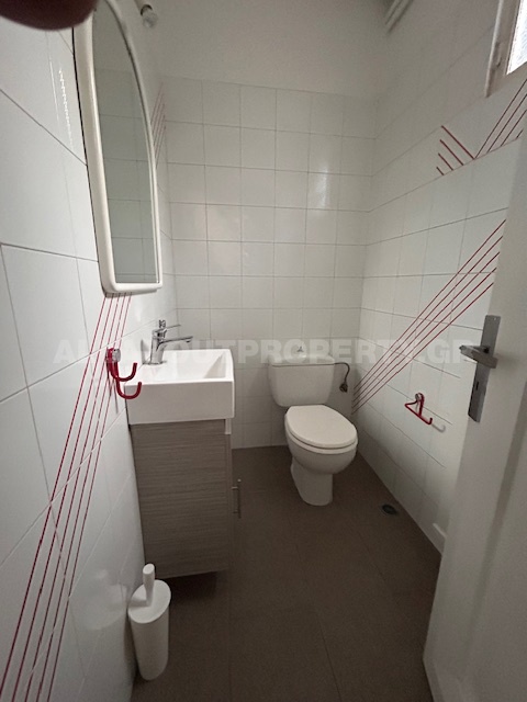 Gallery image 8