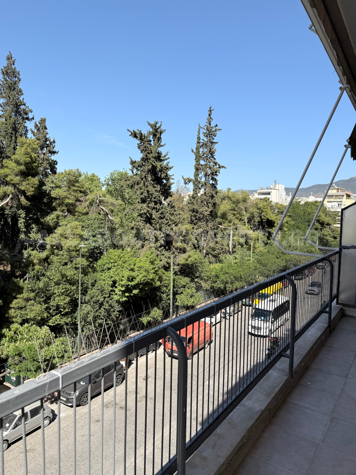 Gallery image 12