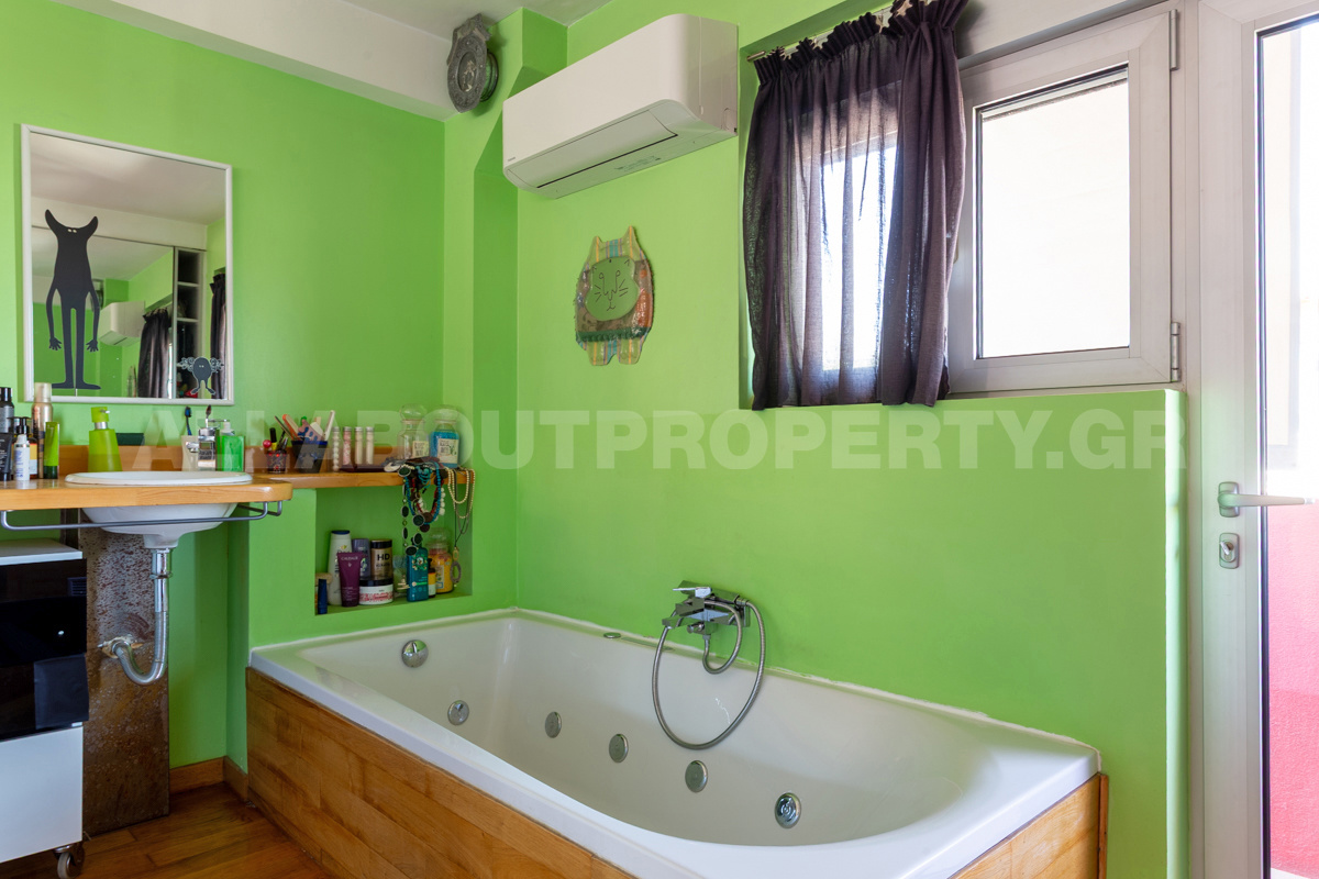 Gallery image 16
