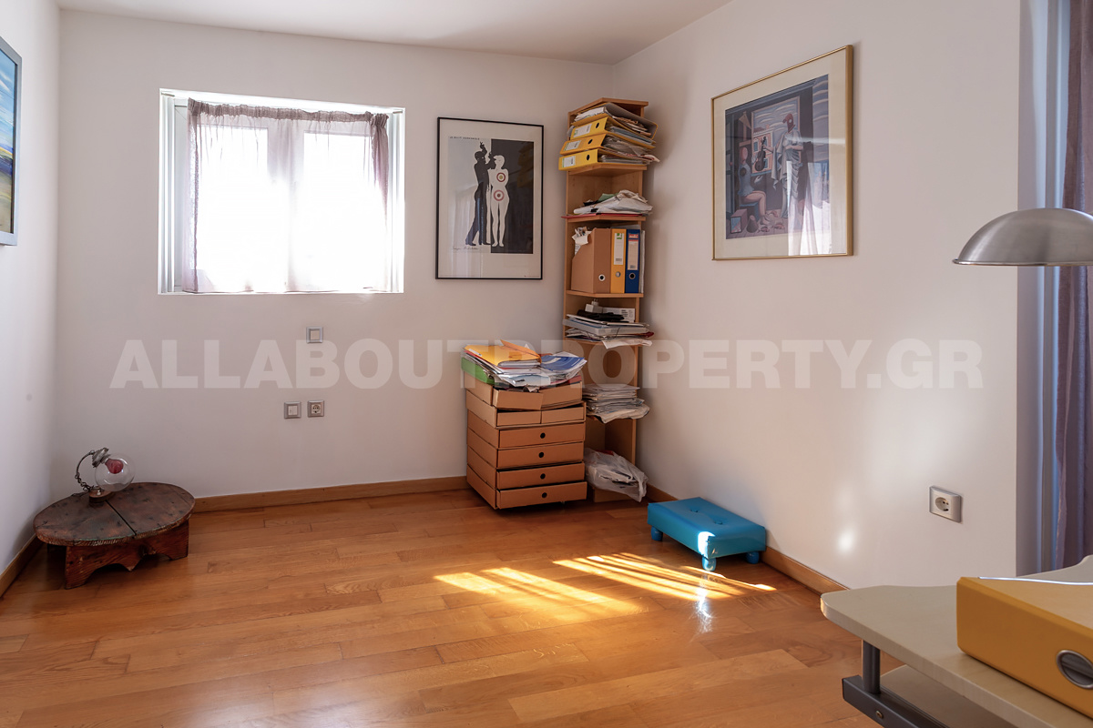 Gallery image 17