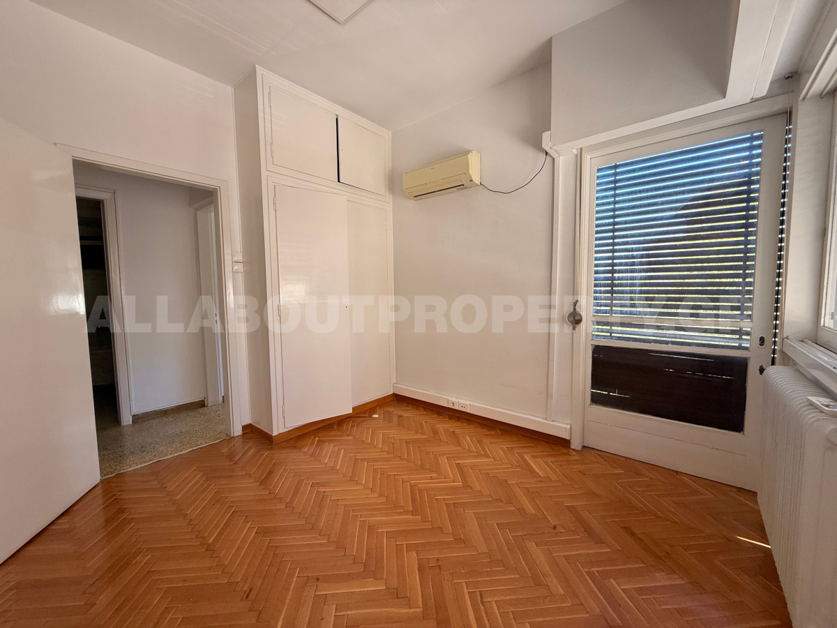 Gallery image 12