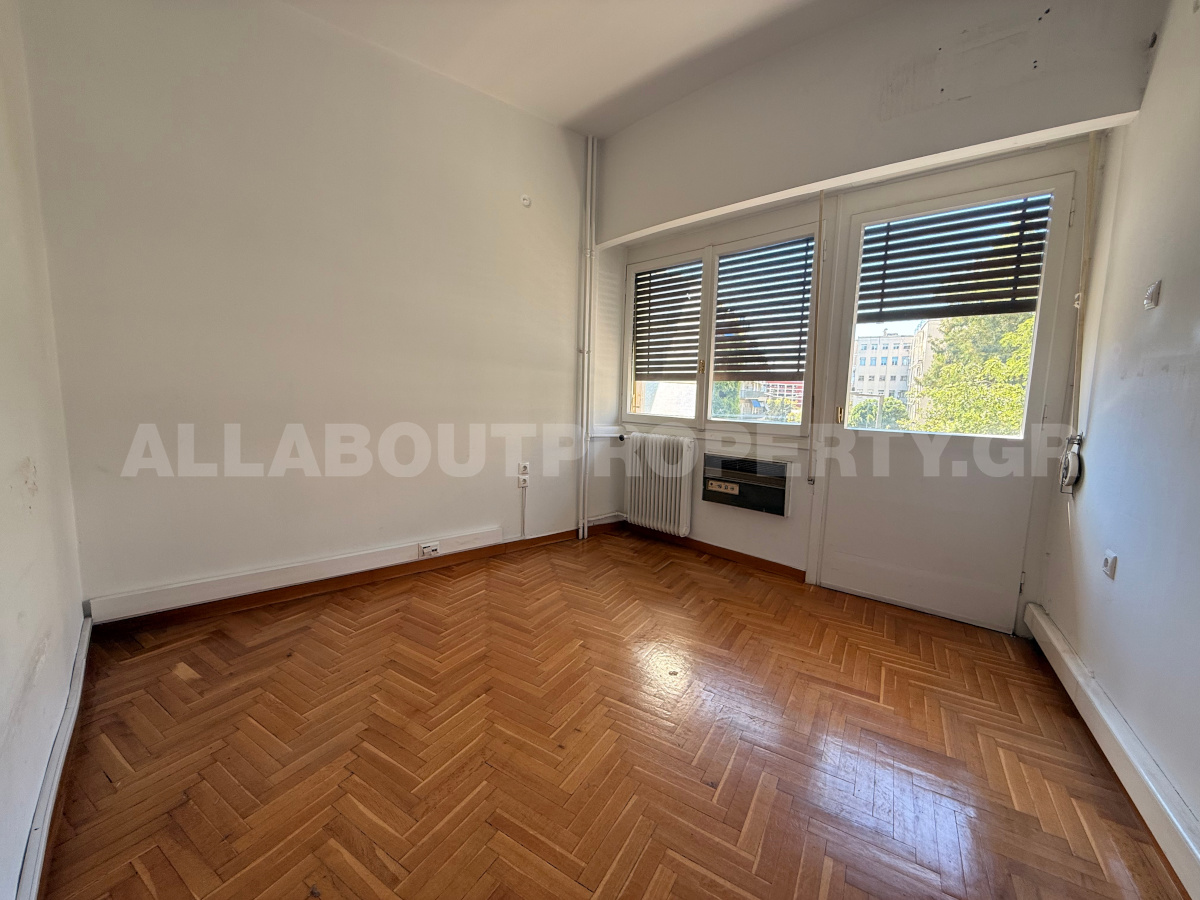 Gallery image 13
