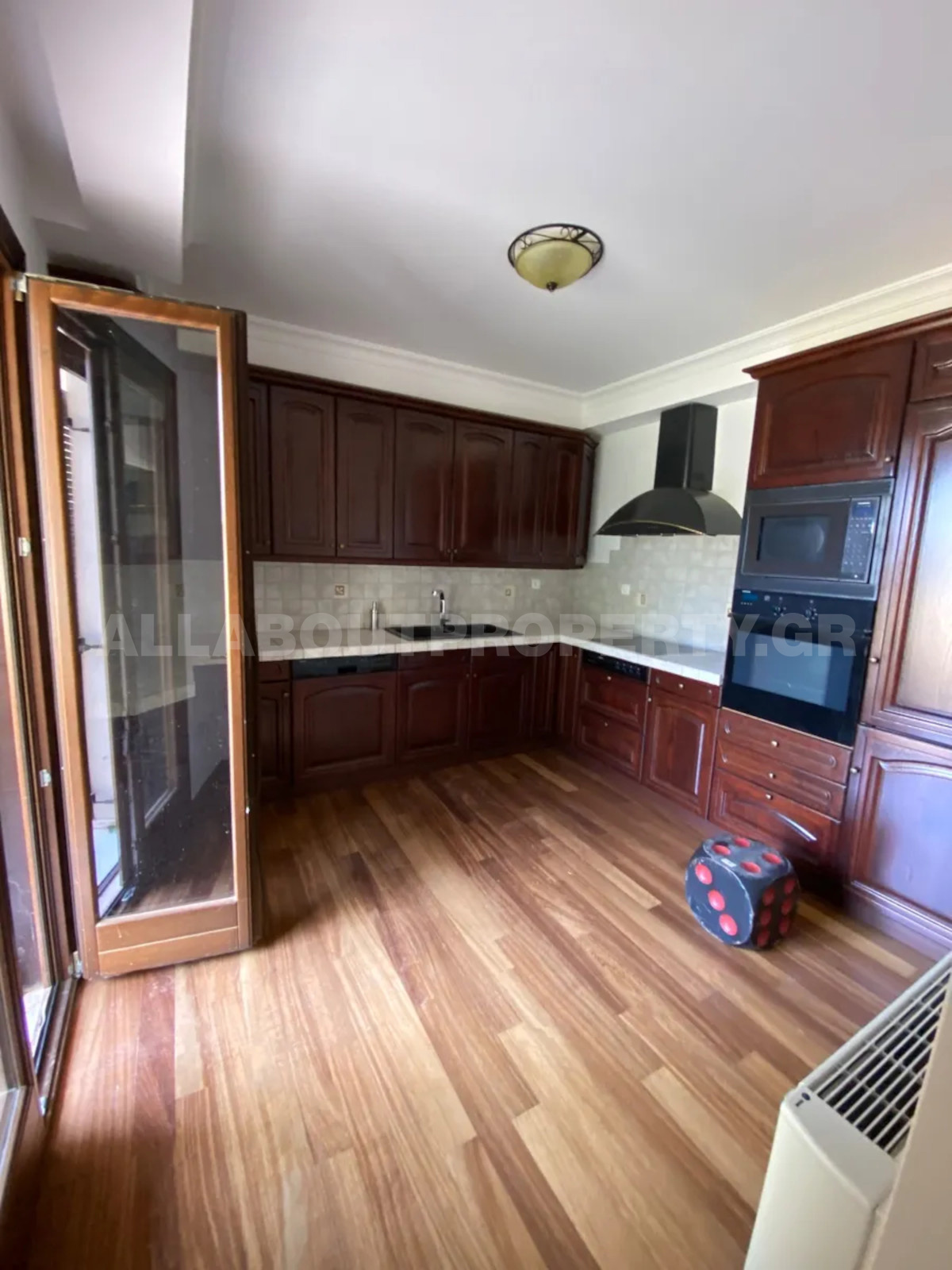 Gallery image 8