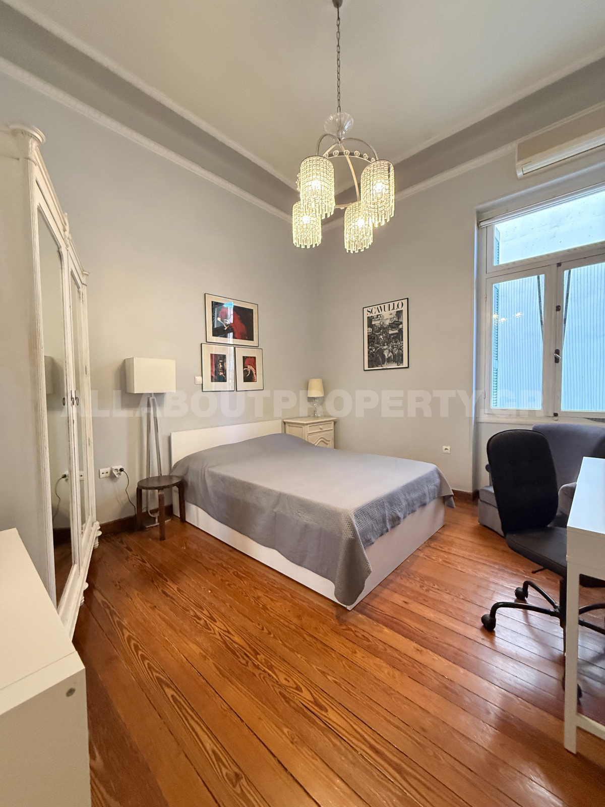 Gallery image 18