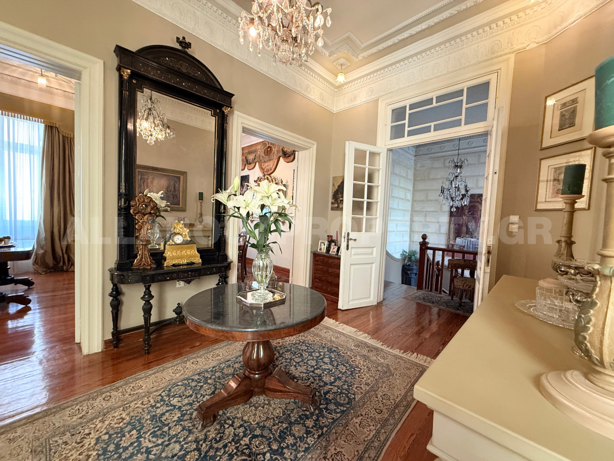 Gallery image 10