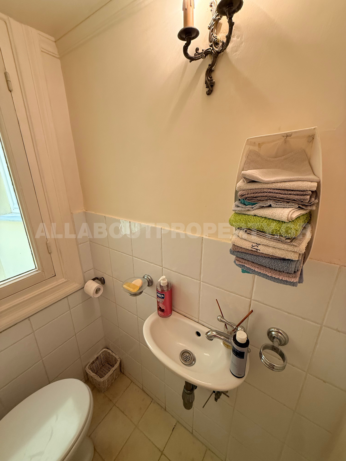 Gallery image 43