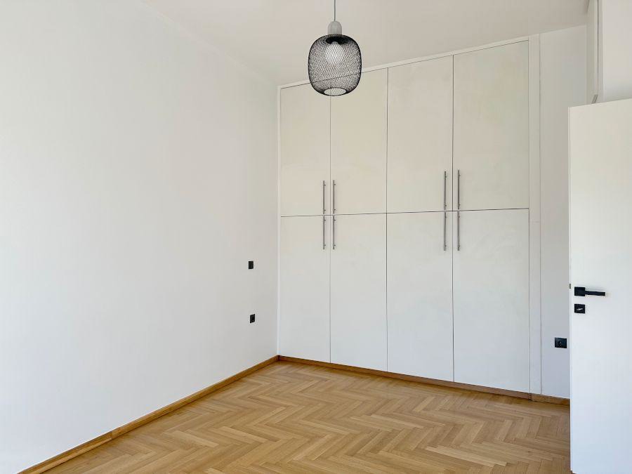 Gallery image 8
