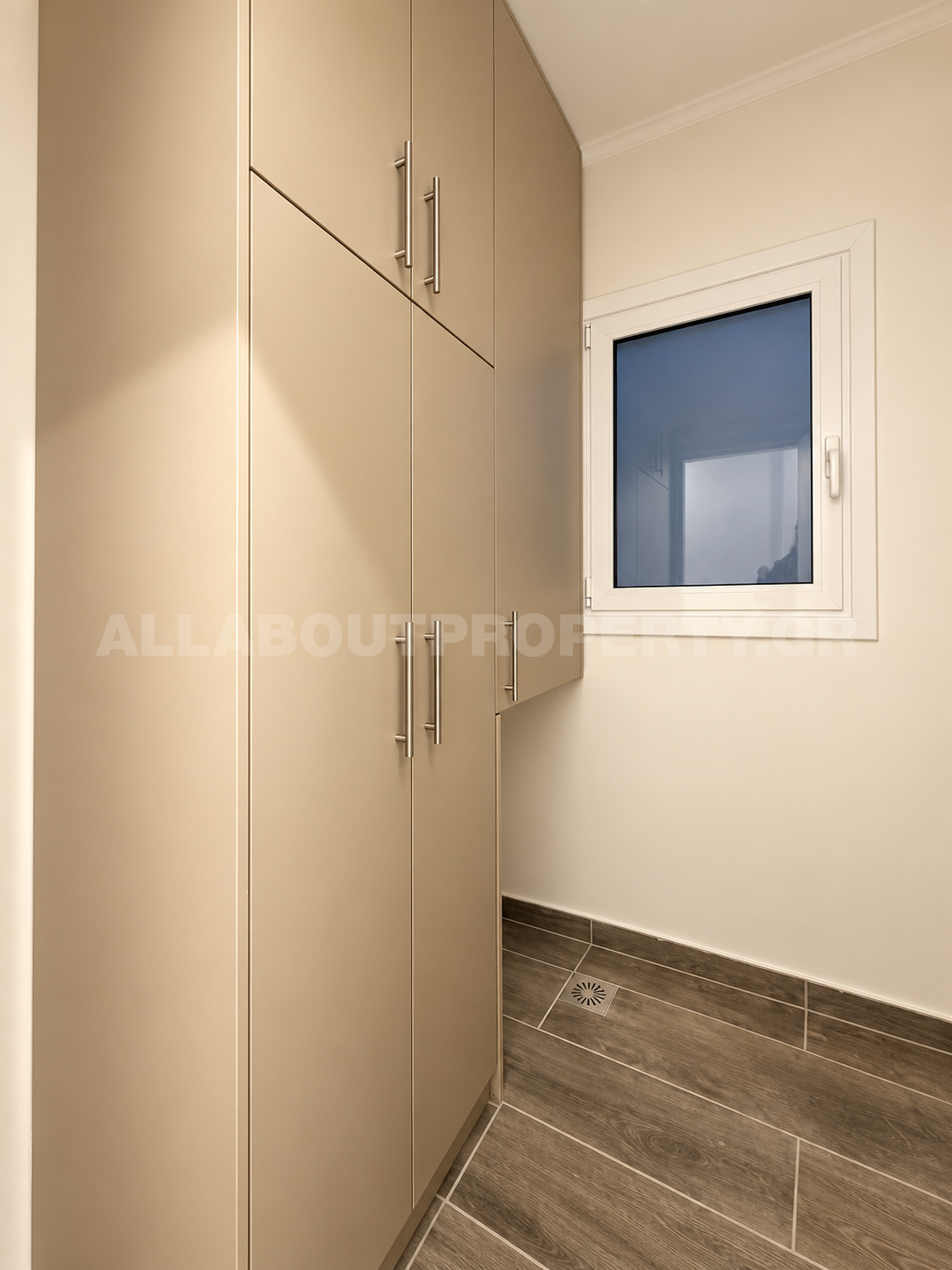 Gallery image 14
