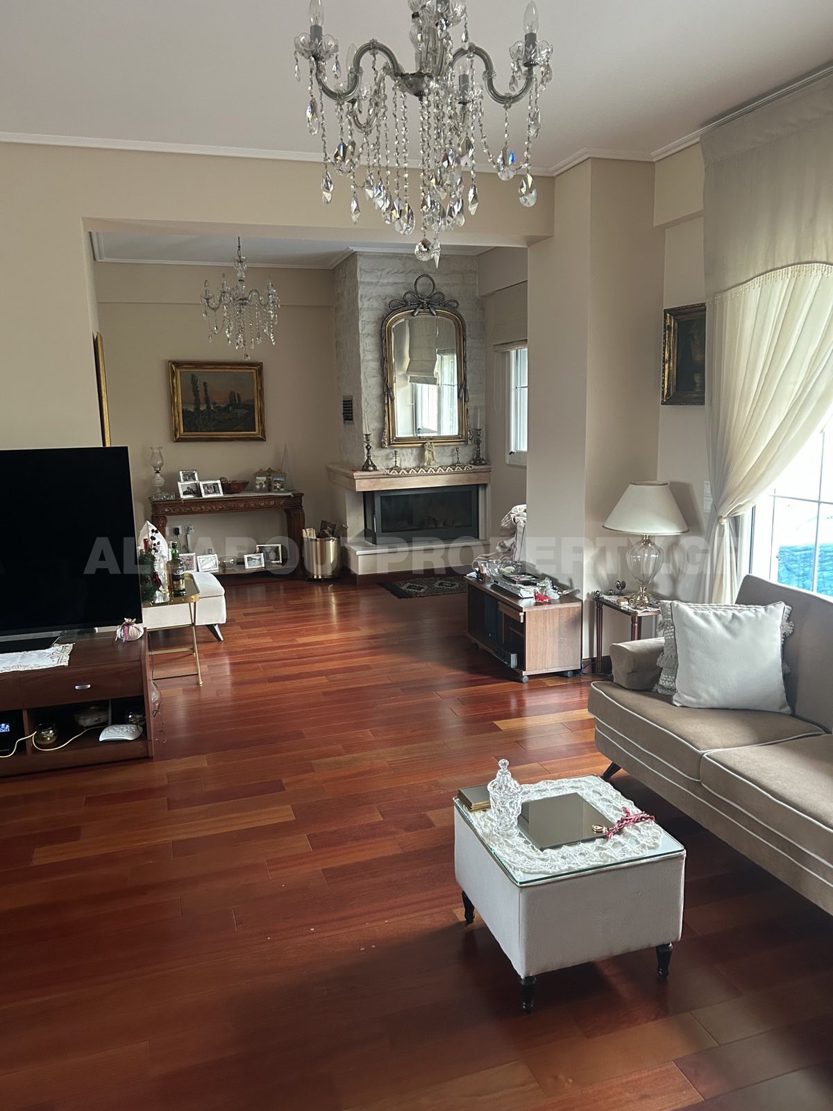 Gallery image 4