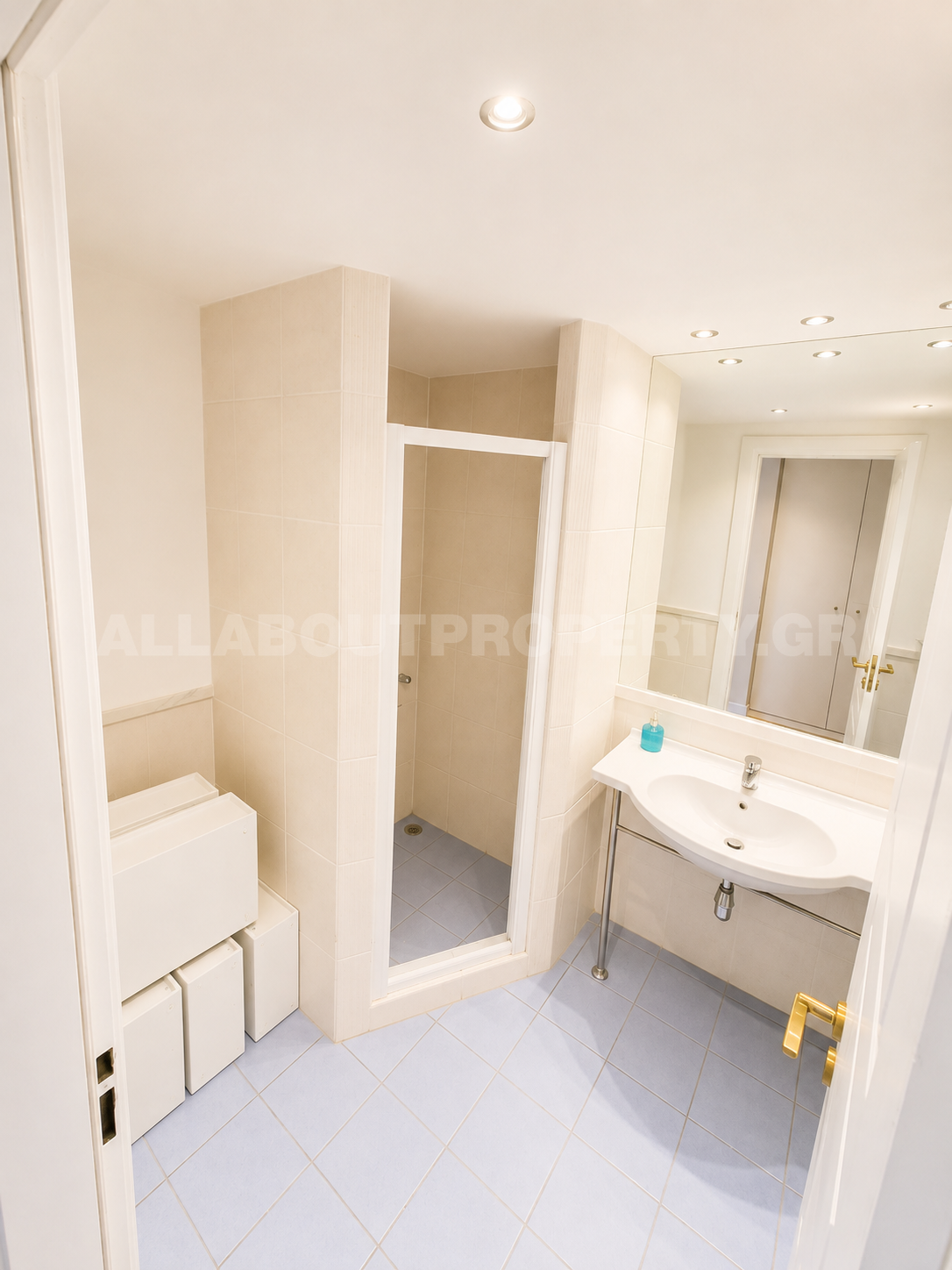 Gallery image 8