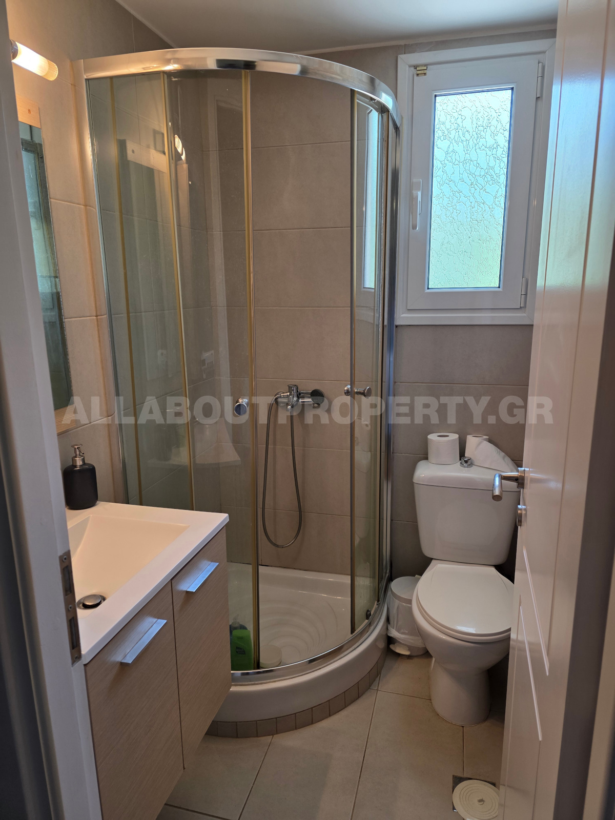 Gallery image 9