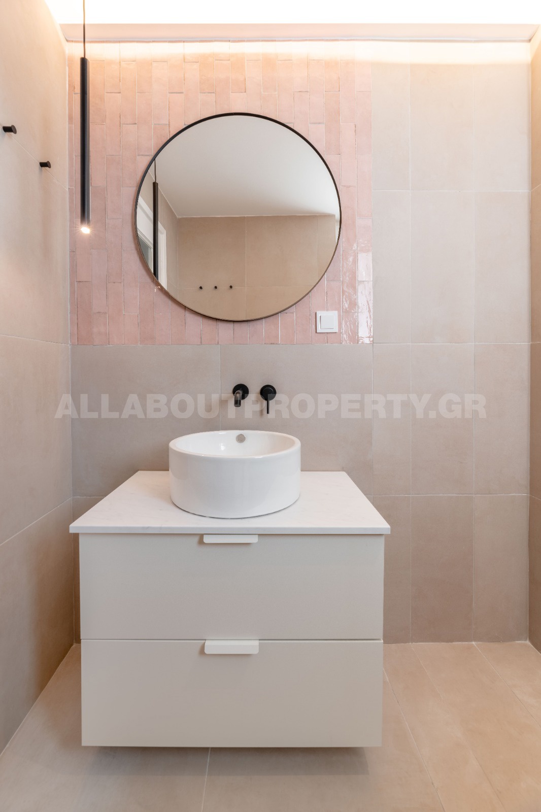 Gallery image 10