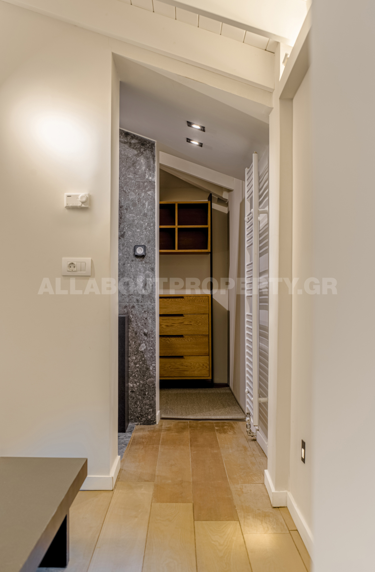 Gallery image 12