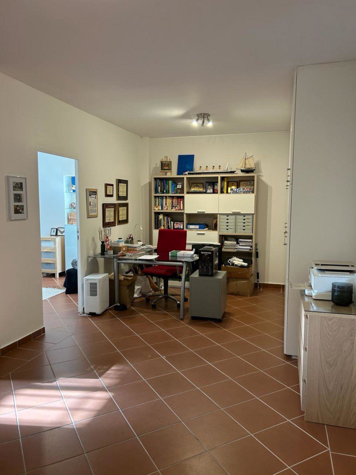 Gallery image 19