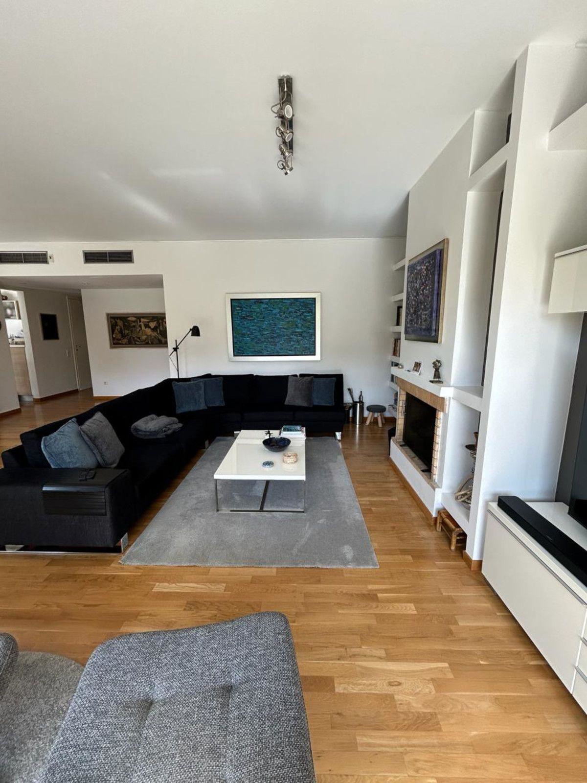 Gallery image 5