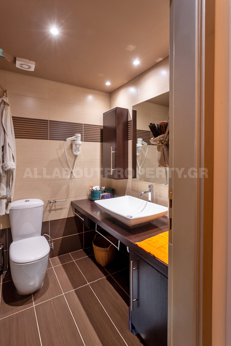 Gallery image 14